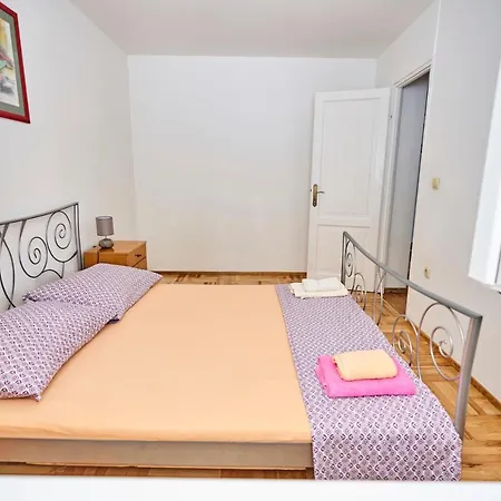 Milina Apartman *