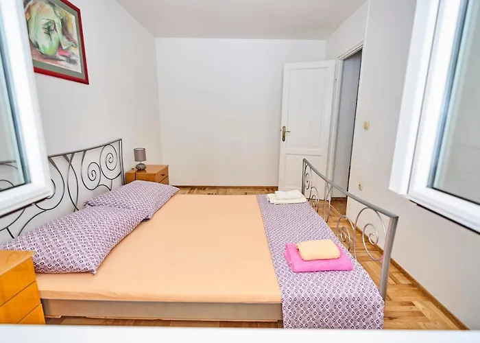 Milina Apartament *